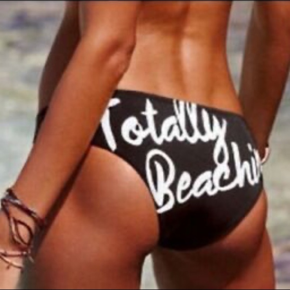 New Victoria’s Secret Totally Beachin Black White Cheeky Cut Bikini Bottoms